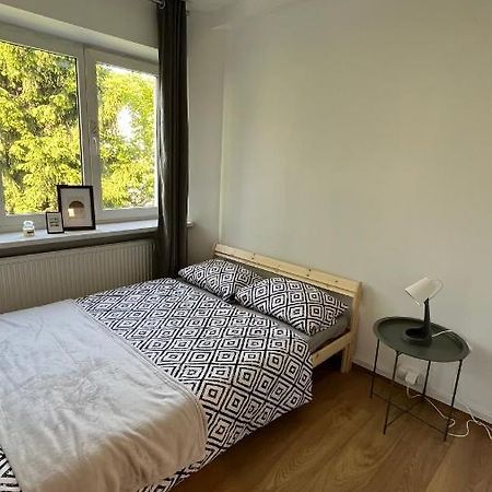Comfy, Nice And Small Room In كراكوفيا المظهر الخارجي الصورة